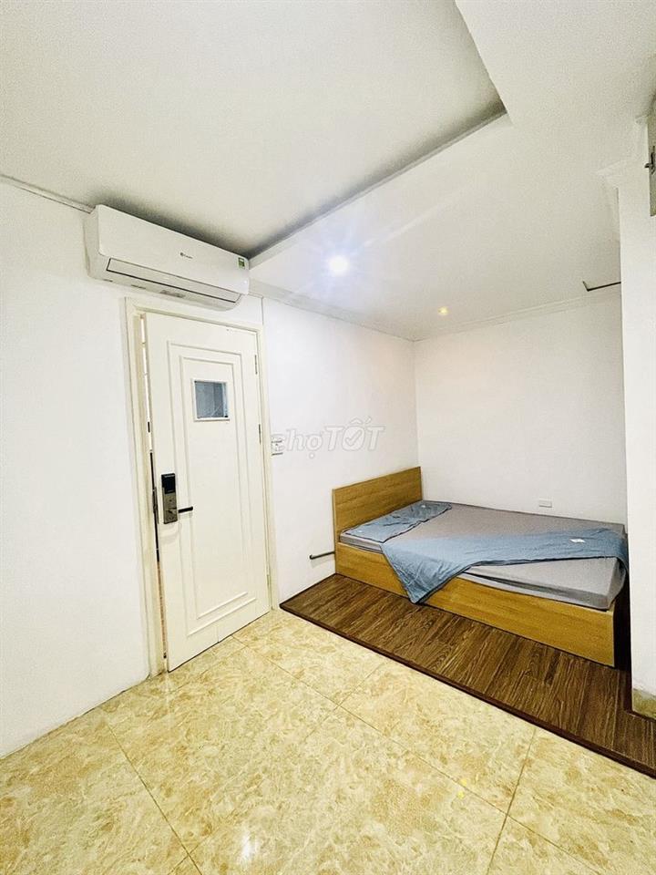 CHO THUÊ CHUNG CƯ 2N 1K CẠNH BIGC THĂNG LONG, FULL NỘI THẤT