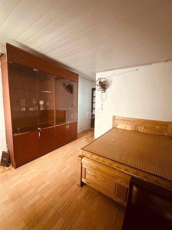 cho Nữ thuê phòng trọ 12m2, đầy đủ nội thất giá 2tr5