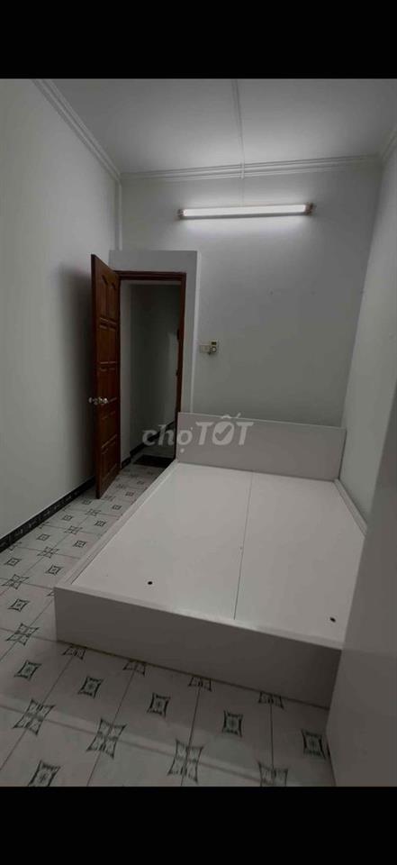phòng trọ Đội Cấn, Ba Đình ở được luôn