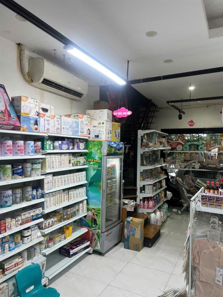 Cho thuê mặt bằng kinh doanh 60m2, 2 mặt tiền đường Thụy Khuê