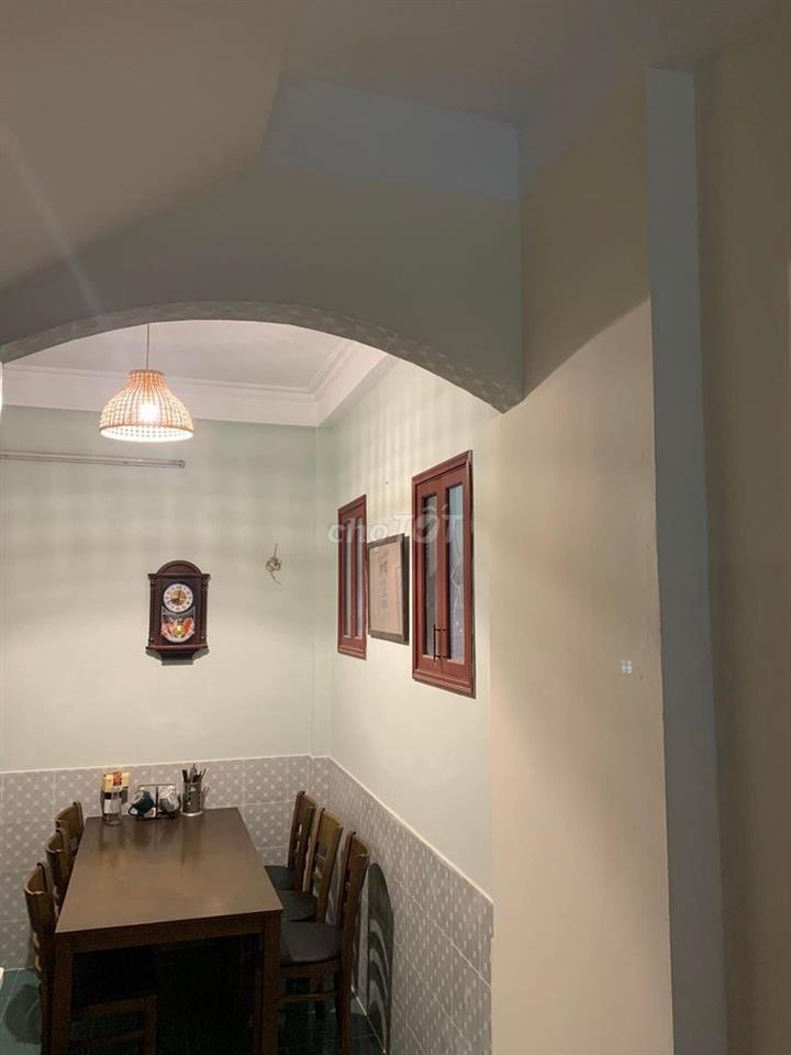 Nhà xinh tìm người xinh