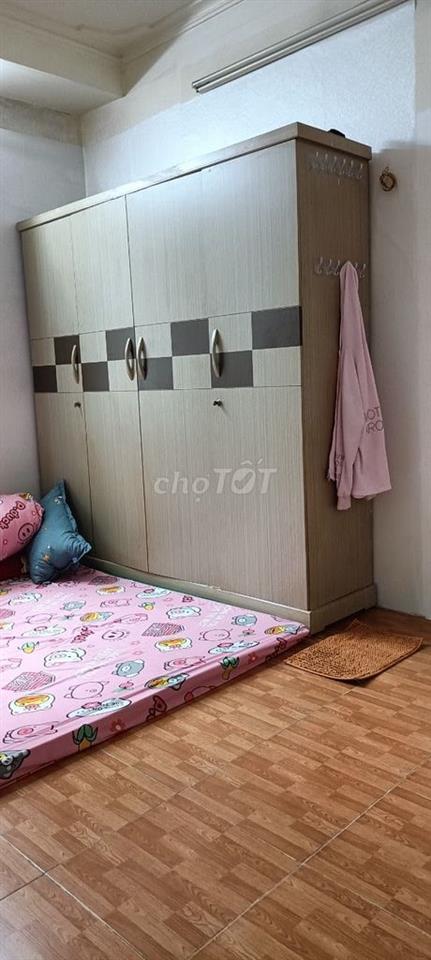 Phòng trọ trong ngõ phố Kim Mã , q.Ba Đình. Chỉ cho khách Nữ .