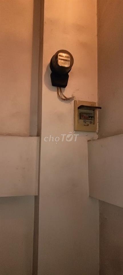 Phòng trọ trong ngõ phố Kim Mã , q.Ba Đình. Chỉ cho khách Nữ .