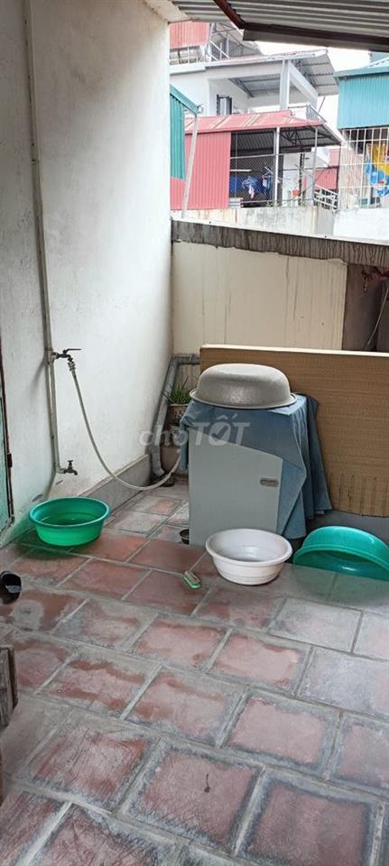 Phòng trọ trong ngõ phố Kim Mã , q.Ba Đình. Chỉ cho khách Nữ .