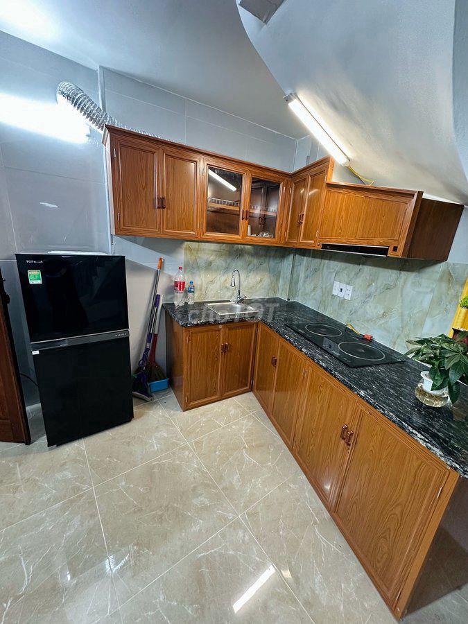 Bán Gấp Nhà Phố Khâm Thiên 25M x 5 tầng Nhỉnh 5 Tỷ, Ngõ Rộng Thoáng
