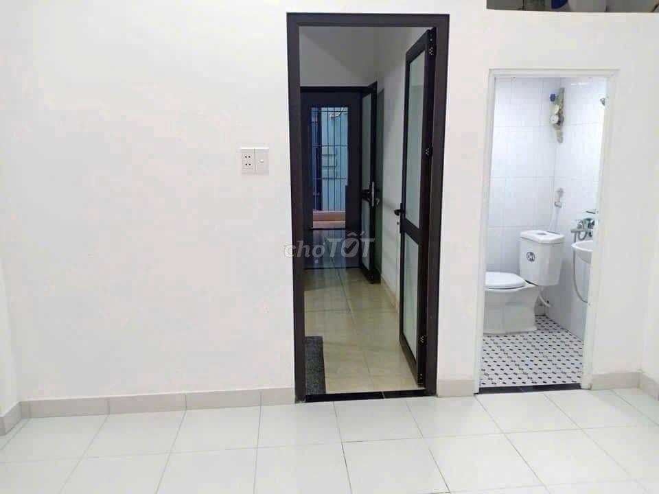 CĂN NHÀ DÒNG TIỀN CÓ 1 KHÔNG 2 TẠI PHÙNG KHOANG TRUNG VĂN