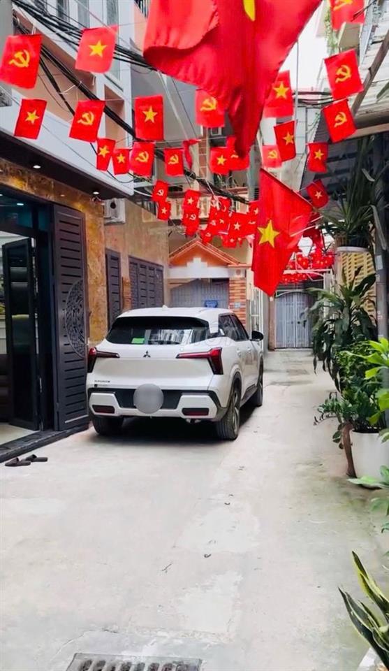 Bùi Xương Trạch 40M x 5 Tầng Nhỉnh 10 Tỷ, Ô Tô Đỗ Cửa, Lô Góc Thoáng  