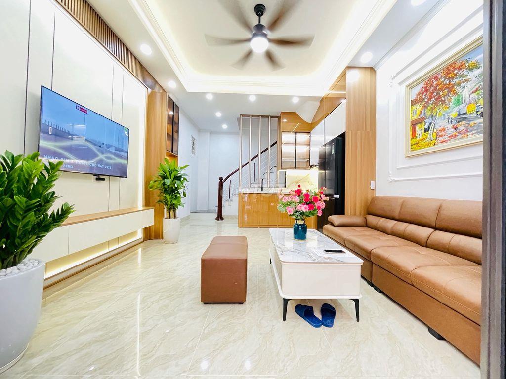 Bùi Xương Trạch 40M x 5 Tầng Nhỉnh 10 Tỷ, Ô Tô Đỗ Cửa, Lô Góc Thoáng  