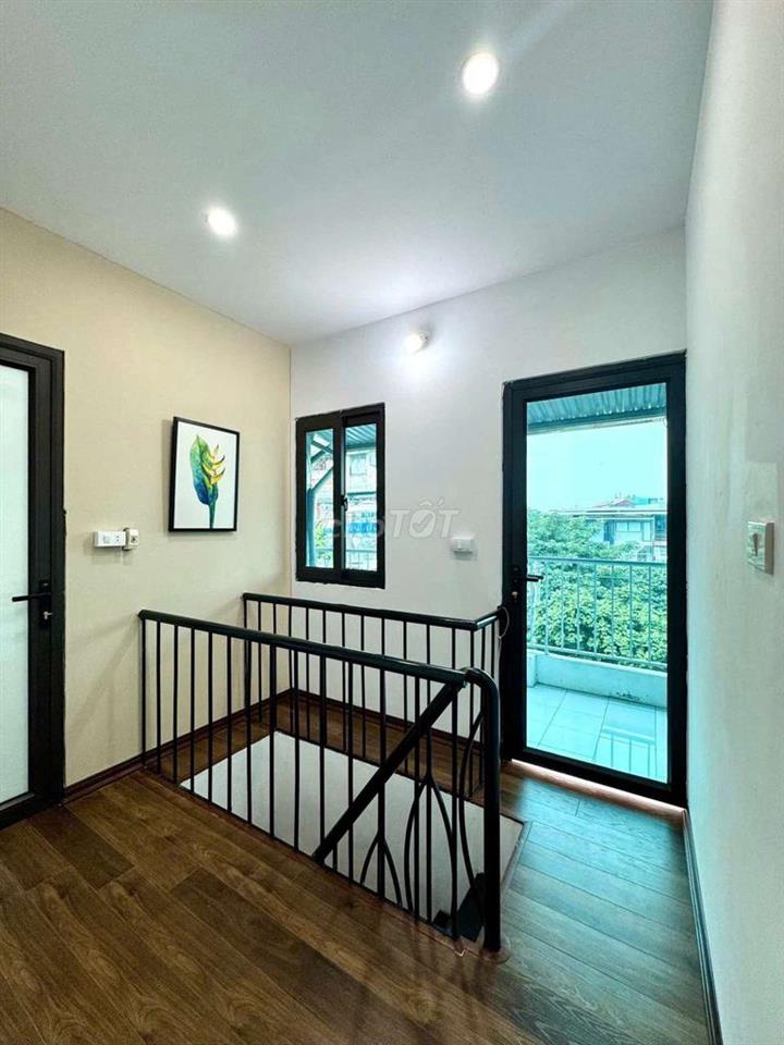 Nhỉnh 2 tỷ, chính chủ cần bán căn Tập thể Thụy Phương 55m