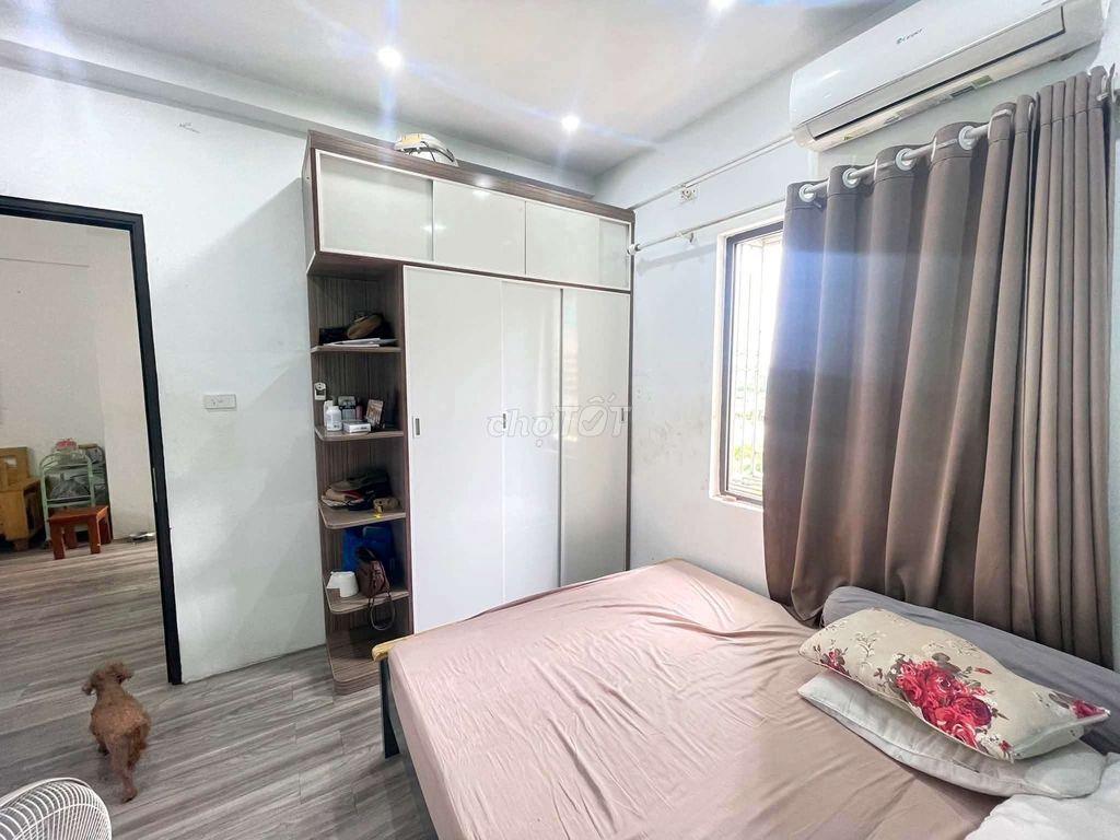 trên 3 tỷ, căn hộ Nam Trung Yên, 2PN, đủ đồ