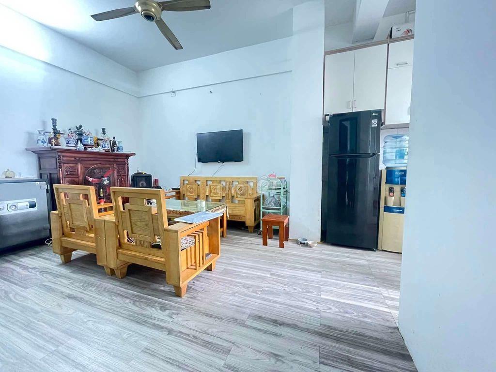 trên 3 tỷ, căn hộ Nam Trung Yên, 2PN, đủ đồ