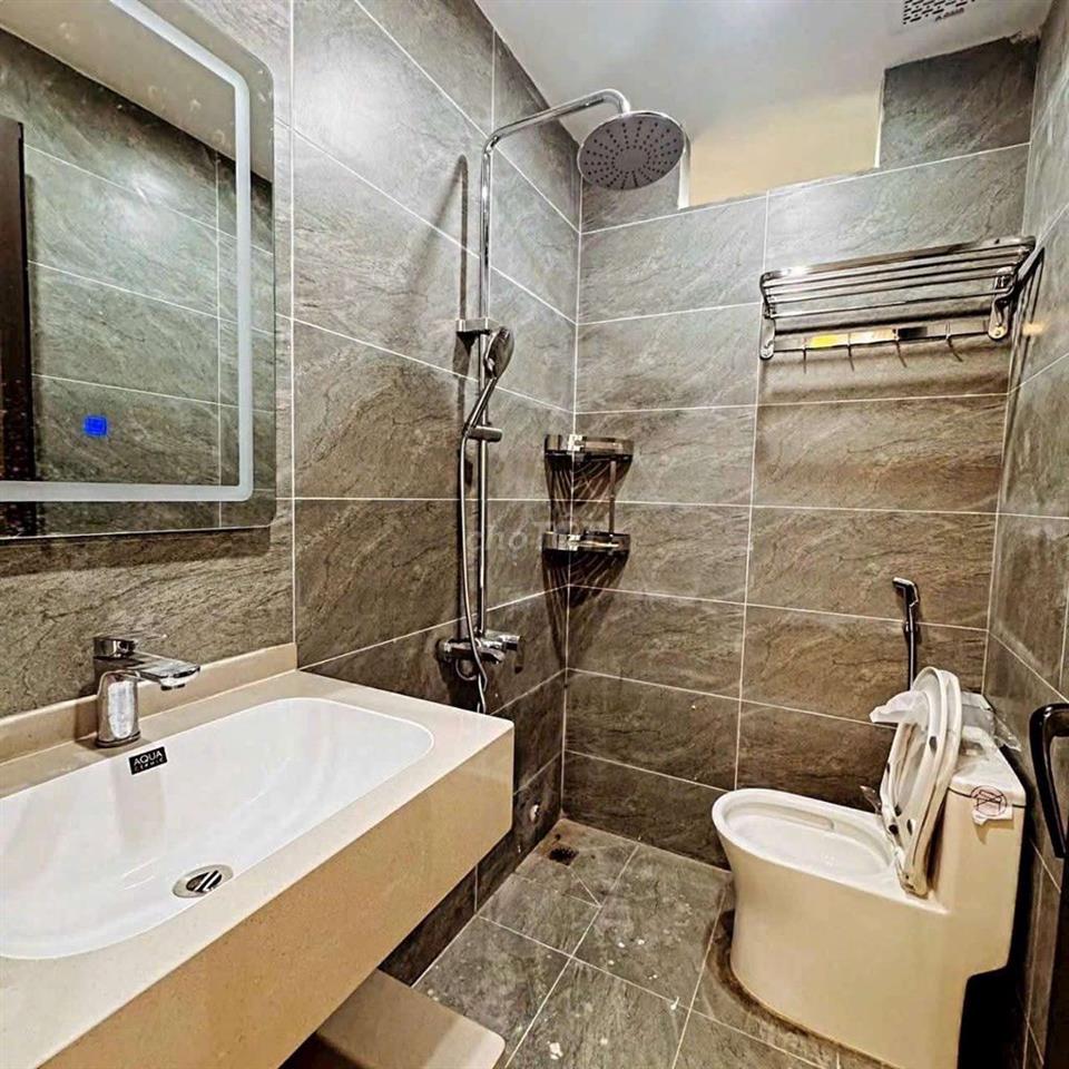 Trên 5 tỷ, Cần bán Chung cư Cầu Giấy 66m 3PN 2VS