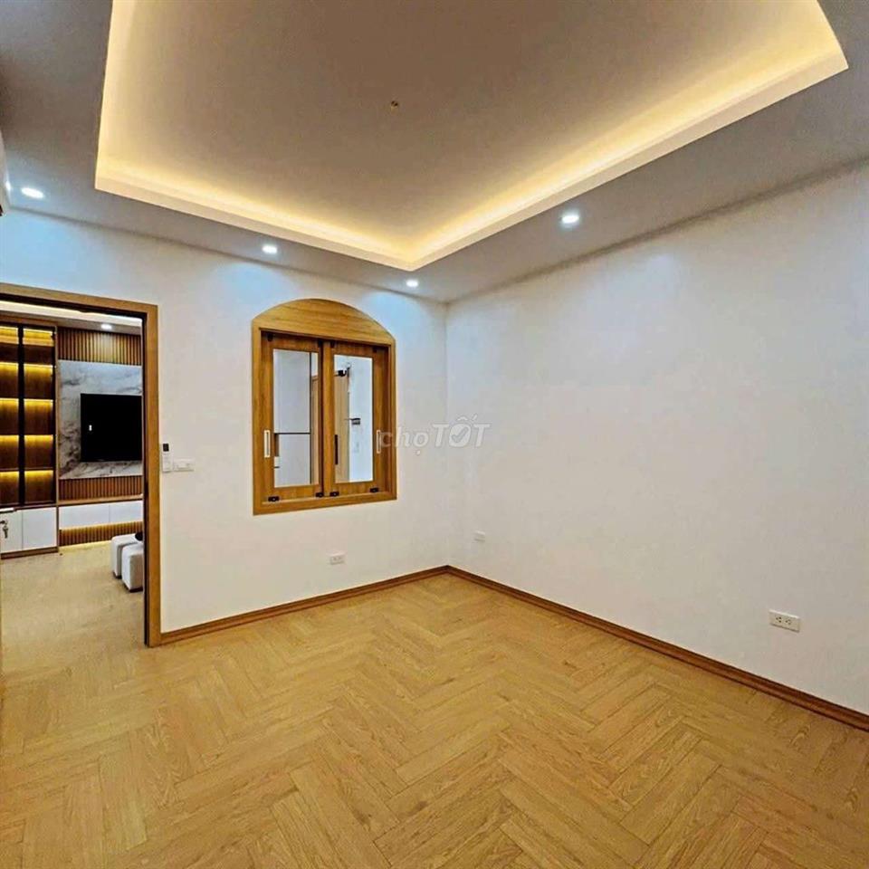 Trên 5 tỷ, Cần bán Chung cư Cầu Giấy 66m 3PN 2VS
