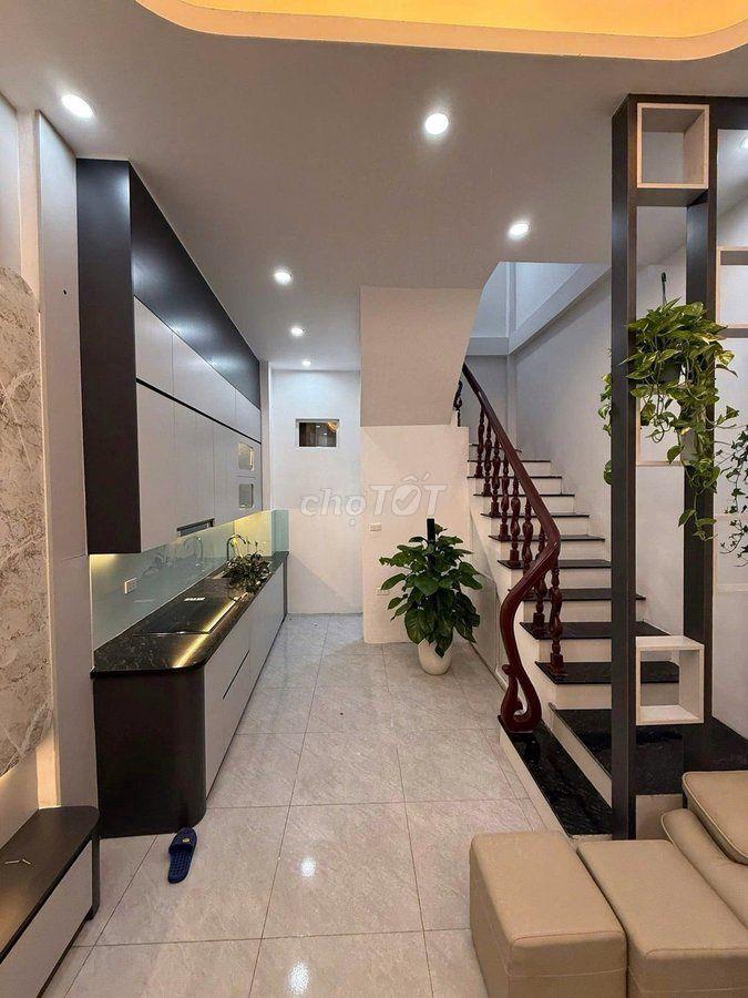 BÁN NHÀ HIẾM TRONG TẦM GIÁ, THỤY KHUÊ, NGÕ VĂN MINH, 30M2, 7.5 TỶ