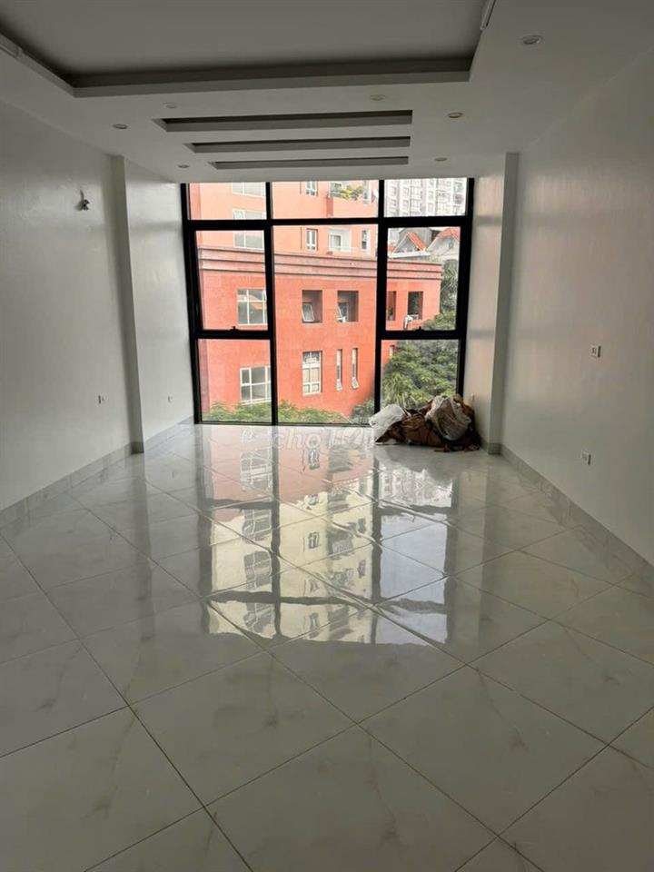 Cho thuê MP Trung Kính, Cầu Giấy, 70m2, 6 tầng, thang máy, 40tr/tháng