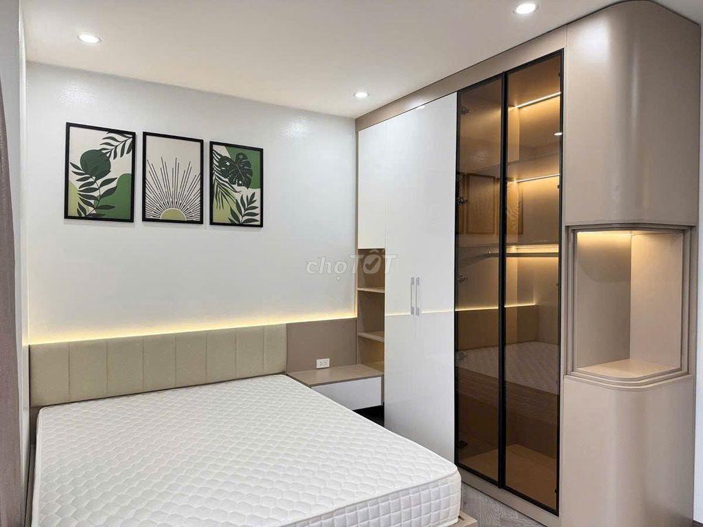 BÁN CĂN GREEN STARS 68M2, DÂN TRÍ TUYỆT VỜI, CHỈ VIỆC XÁCH VALI VỀ Ở