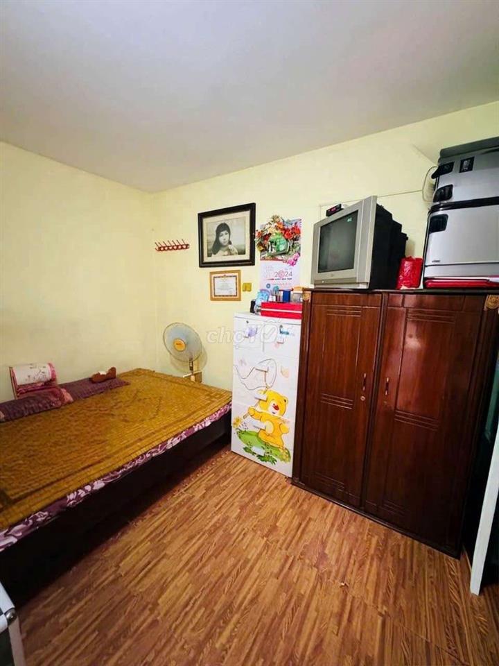 CĂN HỘ 67m² - 3 P. NGỦ, 3 TẦNG - ĐỐI DIỆN CỔNG TRƯỜNG ĐH MỎ ĐỊA CHẤT