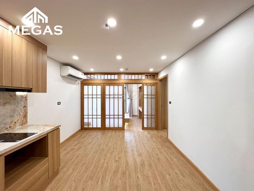 🏠 CĂN HỘ CAO CẤP LẠC LONG QUÂN – GẦN HỒ TÂY – BỒN TẮM & MÁY GIẶT RIÊNG