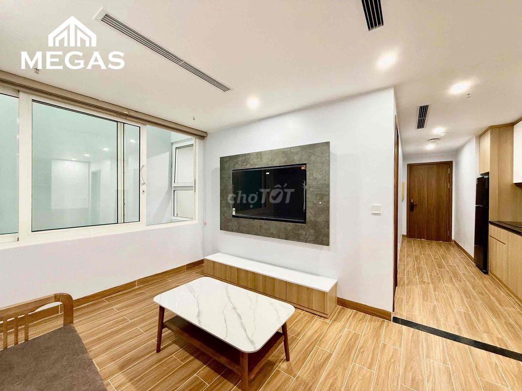 🔥 Hot bỏng tay – căn hộ 1N1K cực phẩm tại Lạc Long Quân – ô tô đỗ cửa