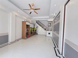 BÁN NHÀ TỪ LIÊM 40M 5 TẦNG NHỈNH 7 TỶ