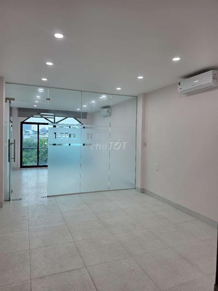 cho thuê nhà 60m ngõ oto vào nhà sát metro tuyến số 2 siêu thoáng