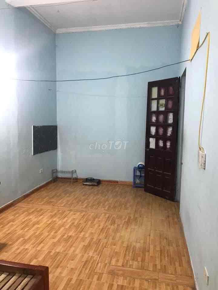 Tôi còn 1 phòng cho thuê