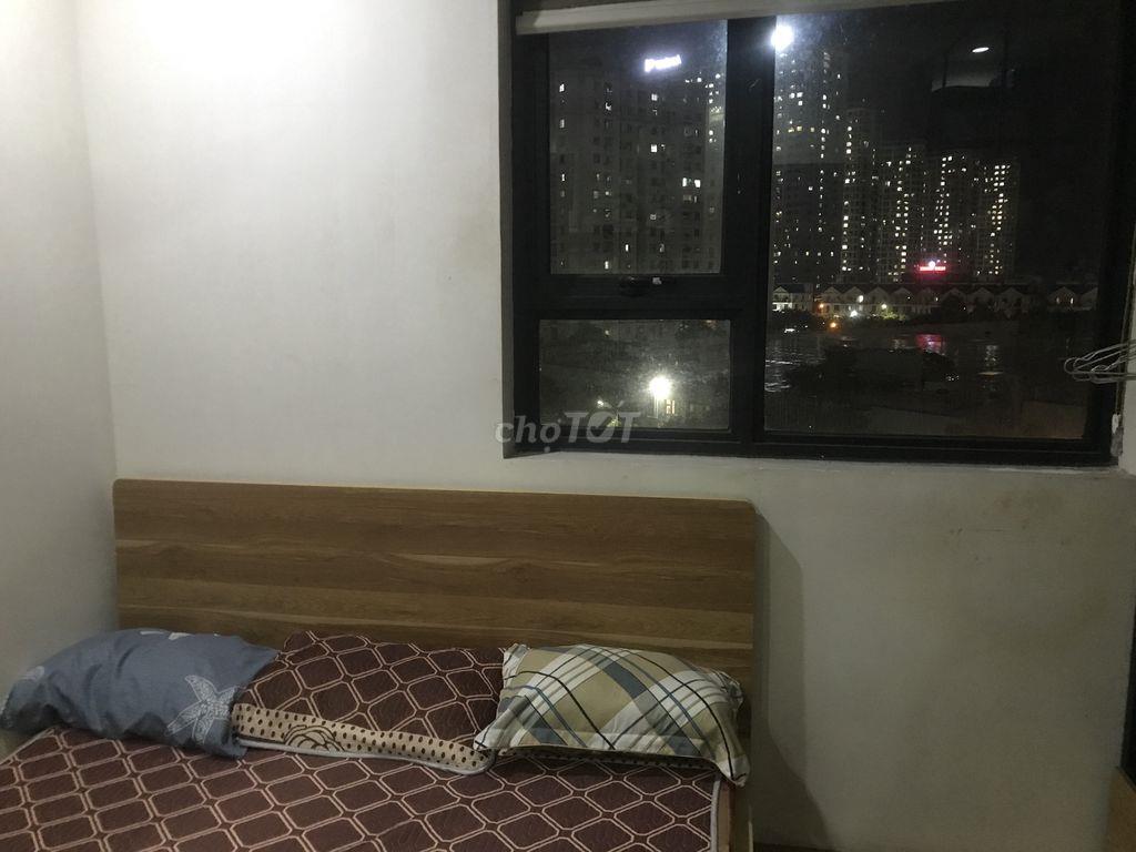 Cho thuê lâu dài 1 triệu 1 người 1 tháng điện 4k 1 số, nước 40k 1 số