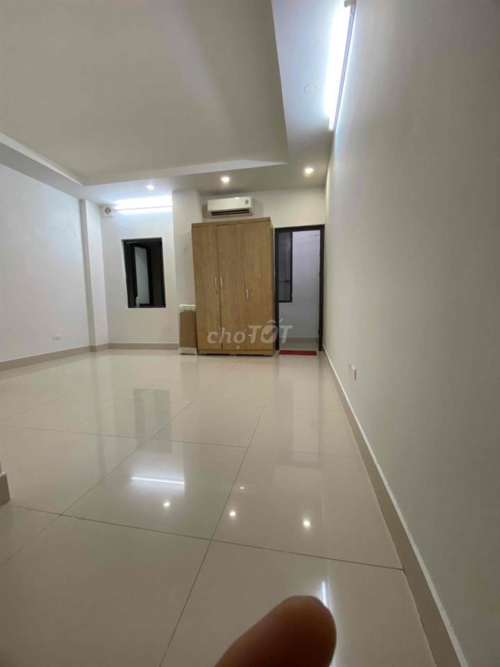 cho thuê phòng trọ dt: 28m2 ban công riêng
