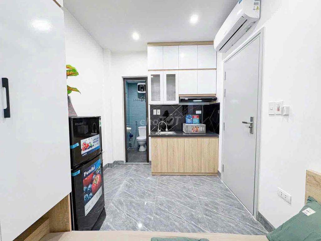 136 Đường Cầu Diễn - Giá #3tr8  Studio khép kín 30m², Full đồ - Thang