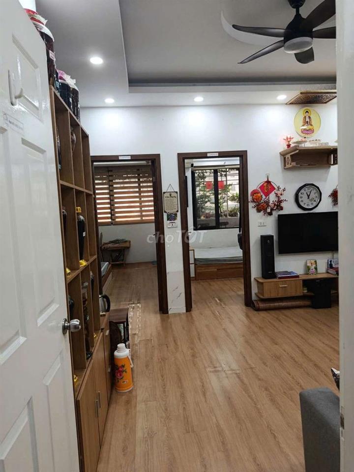 bán ch 506,chung cư b10a,nam trung yên