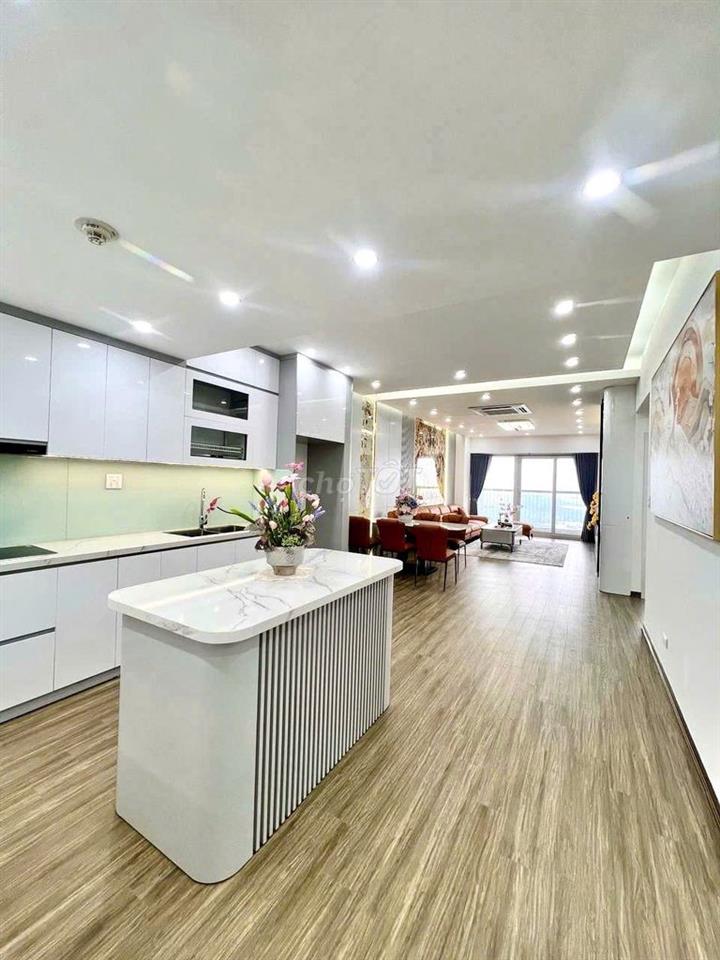 Tôi chủ nhà cần bán căn hộ Chung cư Sông Đà 7 - 135,4m2 nhà mới tinh