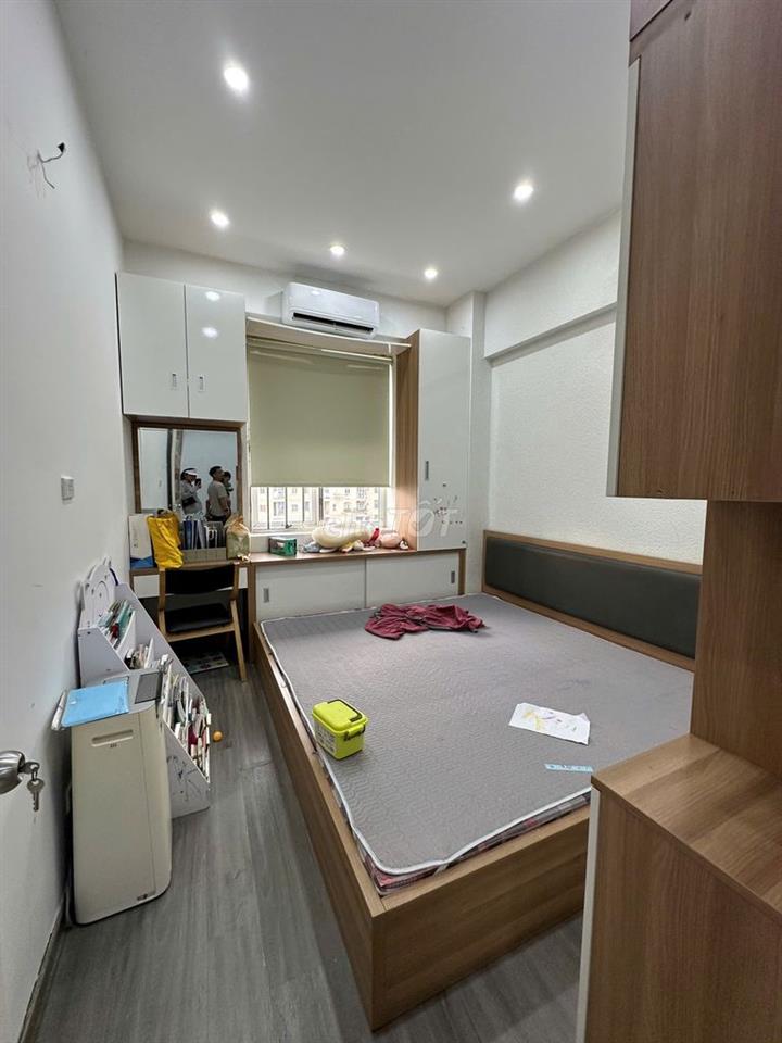 Chung cư Cầu Giấy - Sẵn 2pn  nội Thất Đẹp chỉ hơn 4tỷ
