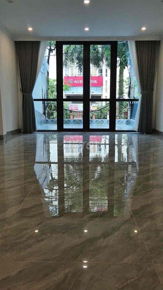 CHO THUÊ TOÀ NHÀ VP VIP 6TẦNG THANG MÁY- KHU PHỐ SẦM UẤT -KINH DOANH