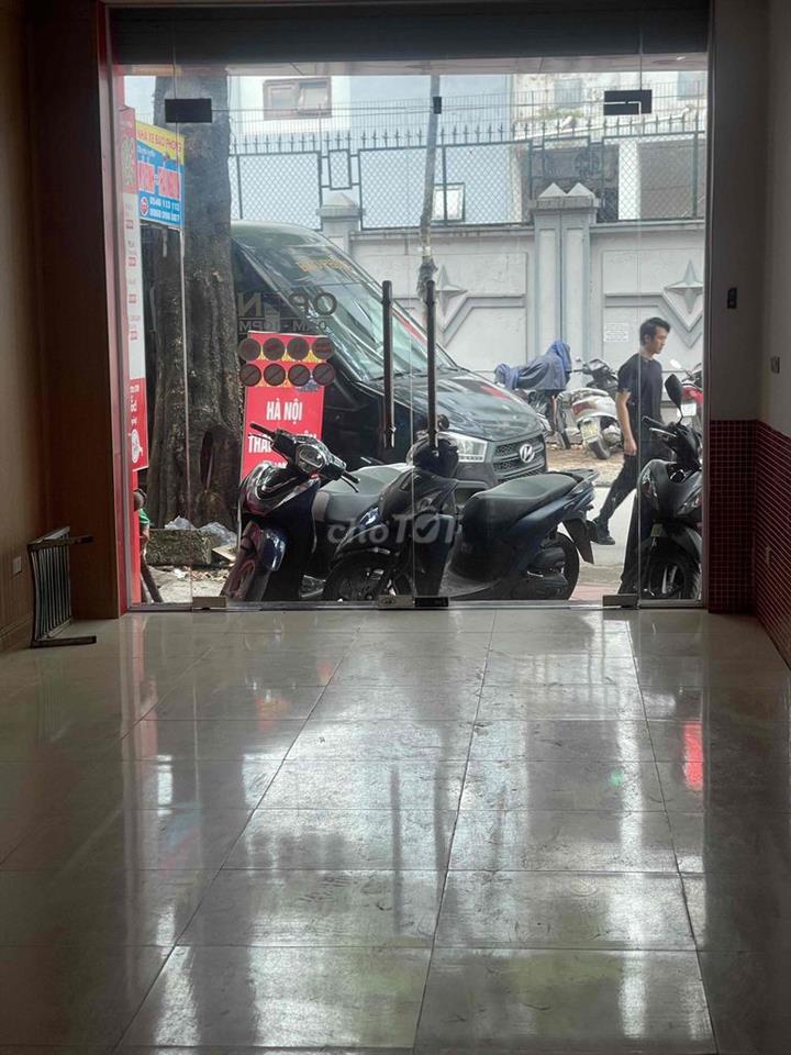 CHO THUÊ VP MẶT PHỐ THIÊN HIỀN - KD SẦM UẤT -1 PHÚT RA BẾN XE MỸ ĐÌNH