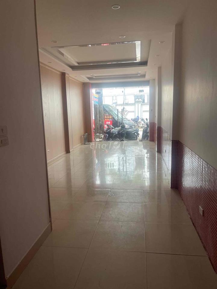CHO THUÊ VP MẶT PHỐ THIÊN HIỀN - KD SẦM UẤT -1 PHÚT RA BẾN XE MỸ ĐÌNH