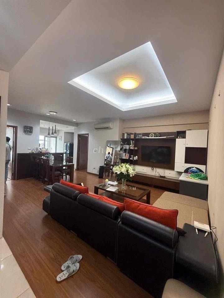 Chỉ 4 tỷ - Chung Cư Dương Khuê - 2 Ngủ - Rộng - Thoáng
