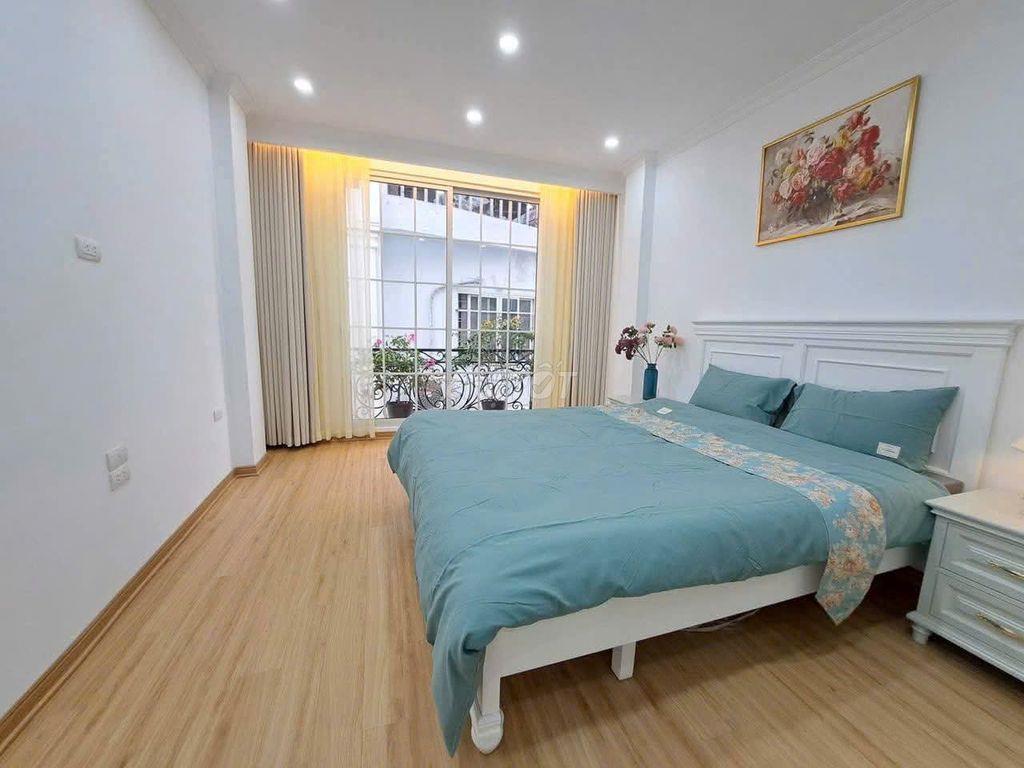TÒA CĂN HỘ ĐỘI CẤN BA ĐÌNH- Ô TÔ VÀO NHÀ-NGÕ THÔNG KINH DOANH