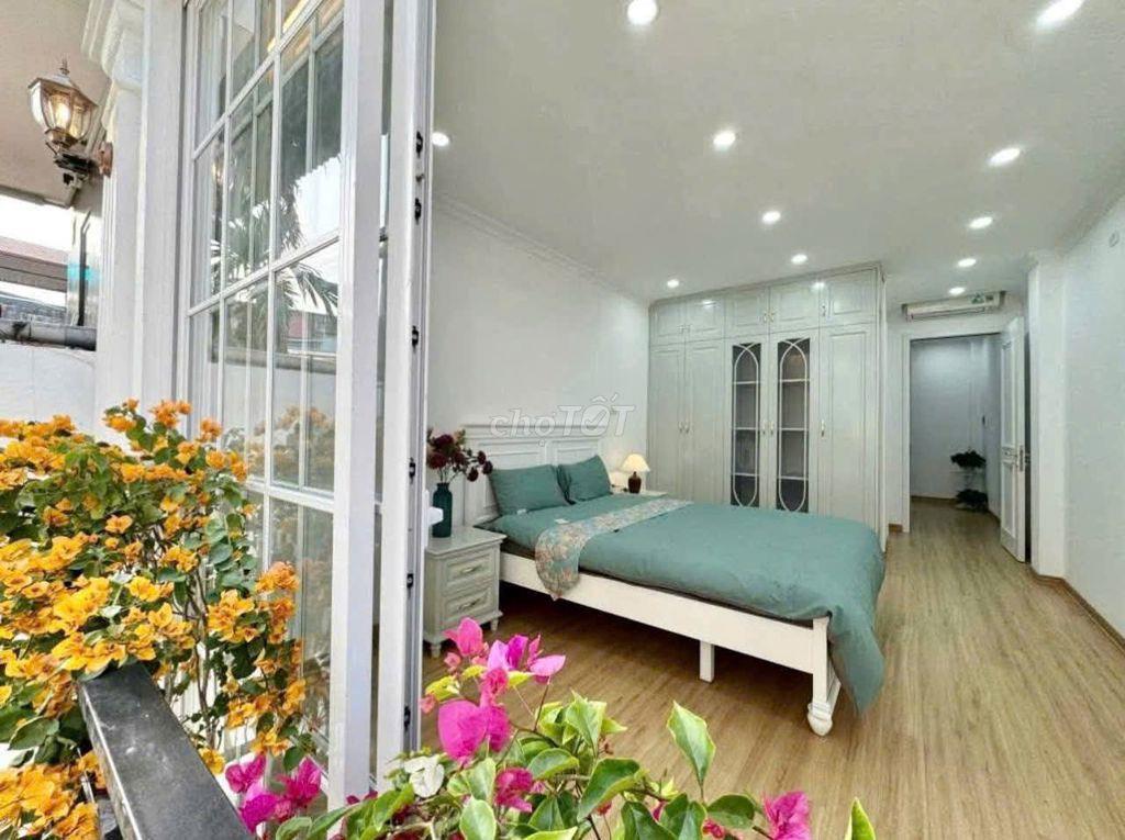 TÒA CĂN HỘ ĐỘI CẤN BA ĐÌNH- Ô TÔ VÀO NHÀ-NGÕ THÔNG KINH DOANH