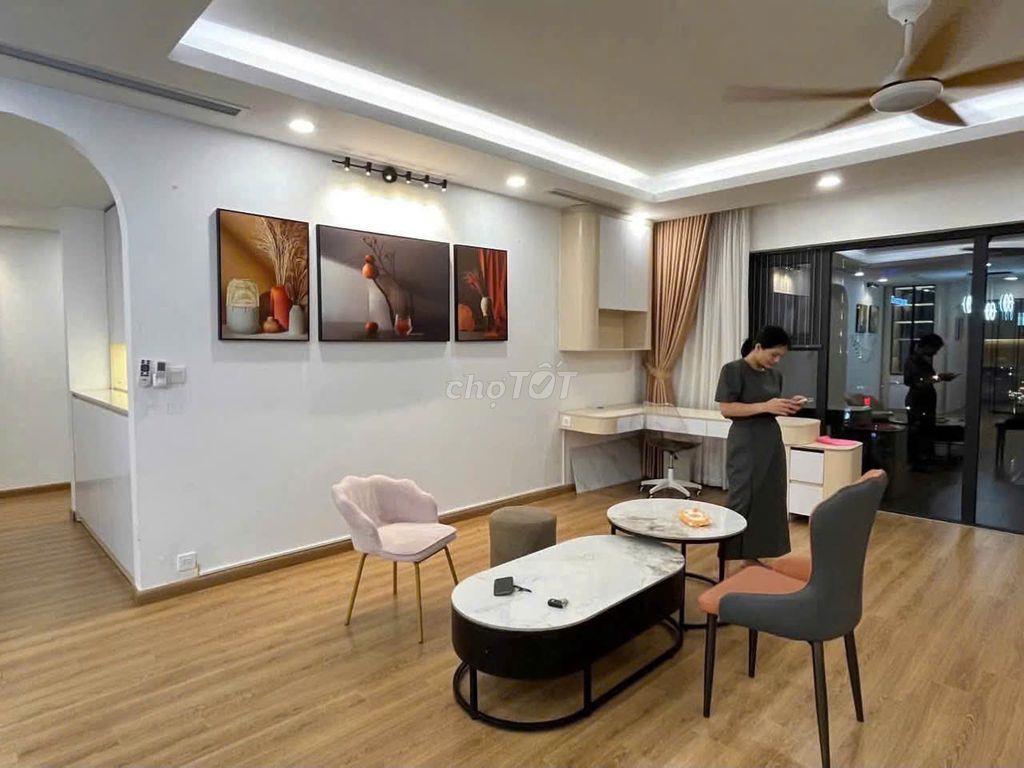 Bán Nhà Lô Góc Phố Tây Hồ 100m² - 20m Ra Phố - Ngõ Thông Tô Ngọc Vân