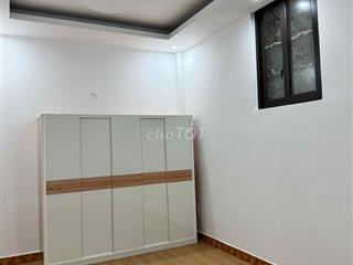 cc mini 6tầng , cho thuê P302 ngõ 27 đường võ chí công