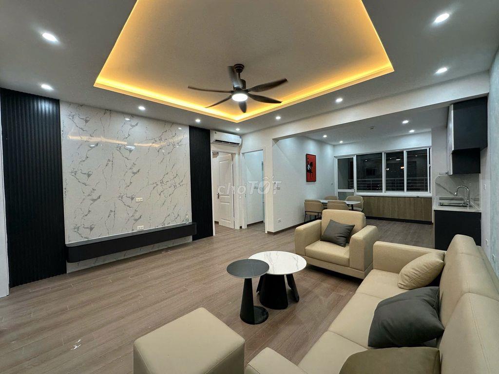 Bán chung cư MIPEC 2 ngủ - 82m2- ô tô - 9,3 tỷ