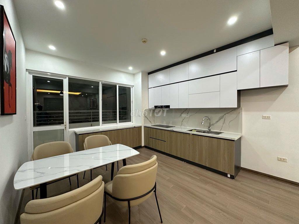 Bán chung cư MIPEC 2 ngủ - 82m2- ô tô - 9,3 tỷ
