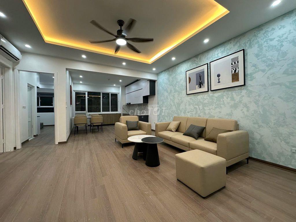 Bán chung cư MIPEC 2 ngủ - 82m2- ô tô - 9,3 tỷ