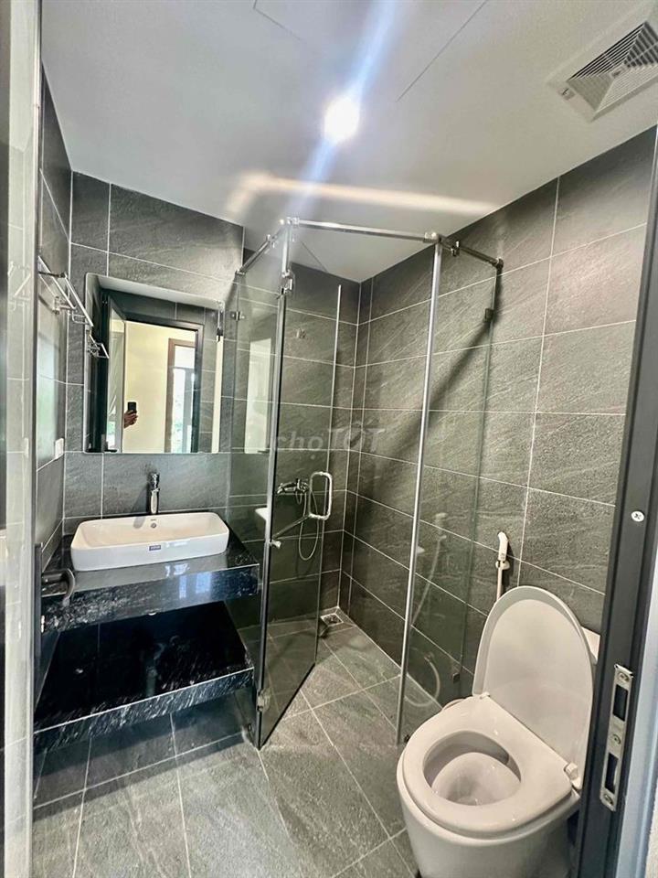 🏡 🏡🏡-  chính chủ cho thuê 👏👏 🏰 - Toà  căn hộ mới 100% 👉 số 04 khu TT1B