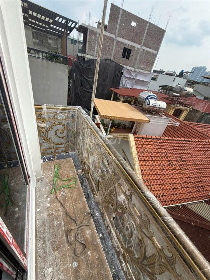 CHO THUÊ NHÀ MỚI, đủ đồ, gần ĐH Đông Á, Công Nghiệp, FPT, giá từ 4tr1