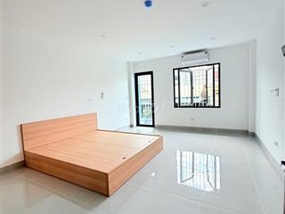 Cho thuê phòng mới, Đủ đồ, Cửa sổ, Ban công thoáng. Giá 3tr8