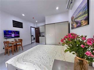 Phòng đẹp thoáng ngay gần Trung tâm Cầu Giấy