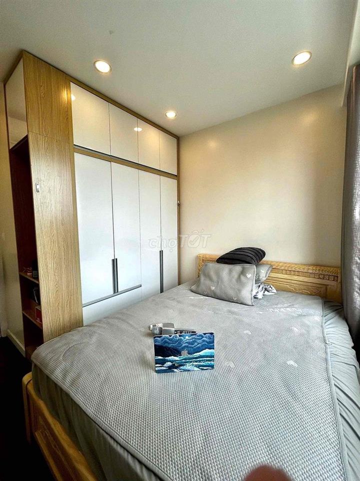 Cho thuê chung cư D'capitale Trần Duy Hưng