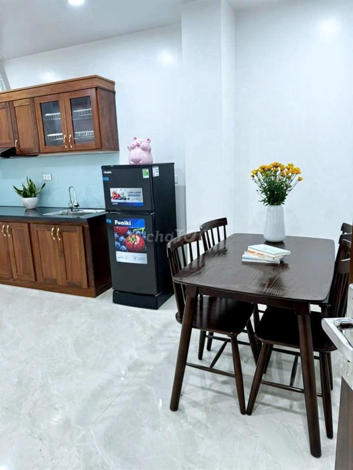 Chính chủ cho thuê CHDV 1N1K tại ngõ 110 Trần Duy Hưng - 7tr8 có fix