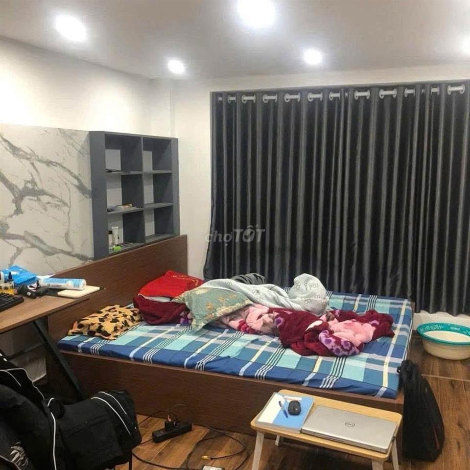 BÁN NHÀ ĐẤT NGAY TẠI TRUNG TÂM 30M RA PHỐ